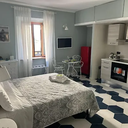 Apartamento The Small Nest At Coliseum 1 Roma
